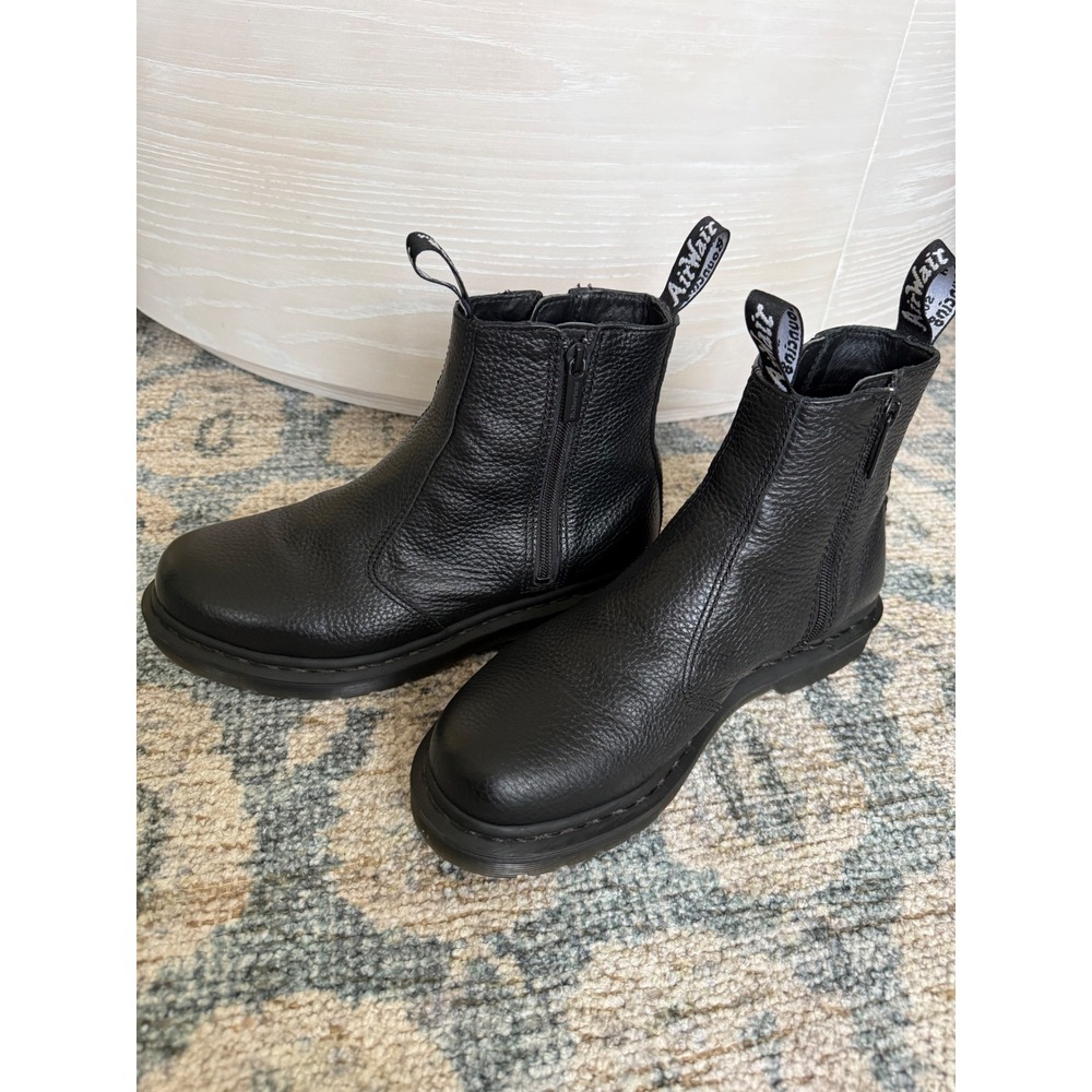 Dr. Martens Leather Zip Chelsea Boots Black Size 9 Excellent Condition